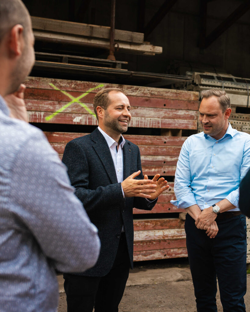 Tony Lindner im Dialog über die Herausforderungen im mittelständischen Bauwesen bei LINDNER Bau.
